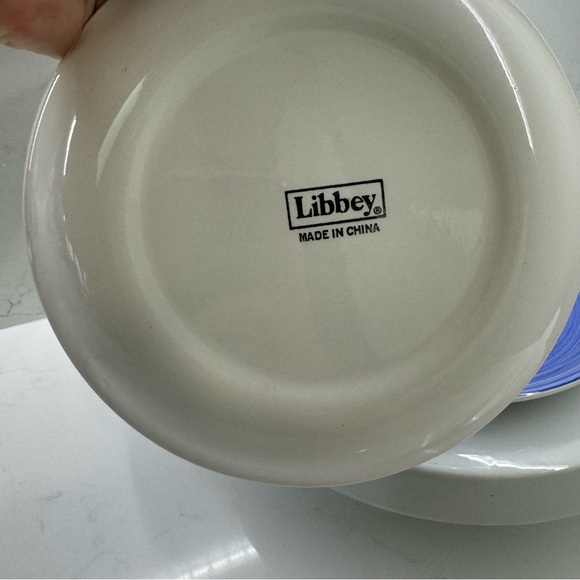 Libbey handpainted 8.5” plates set of 2 - Picture 6 of 8